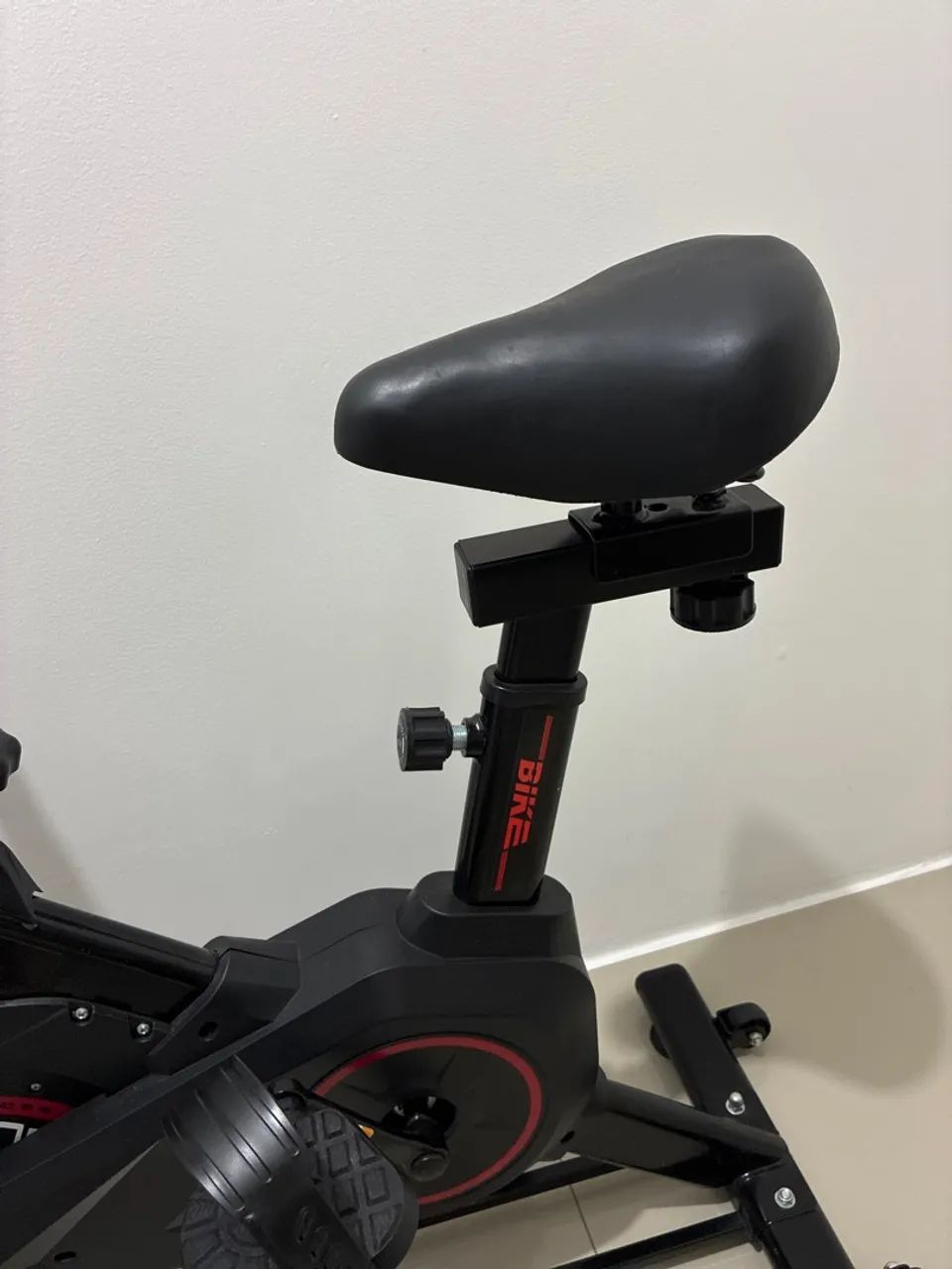 Vendo Bicicleta Ergométrica - Foto 4