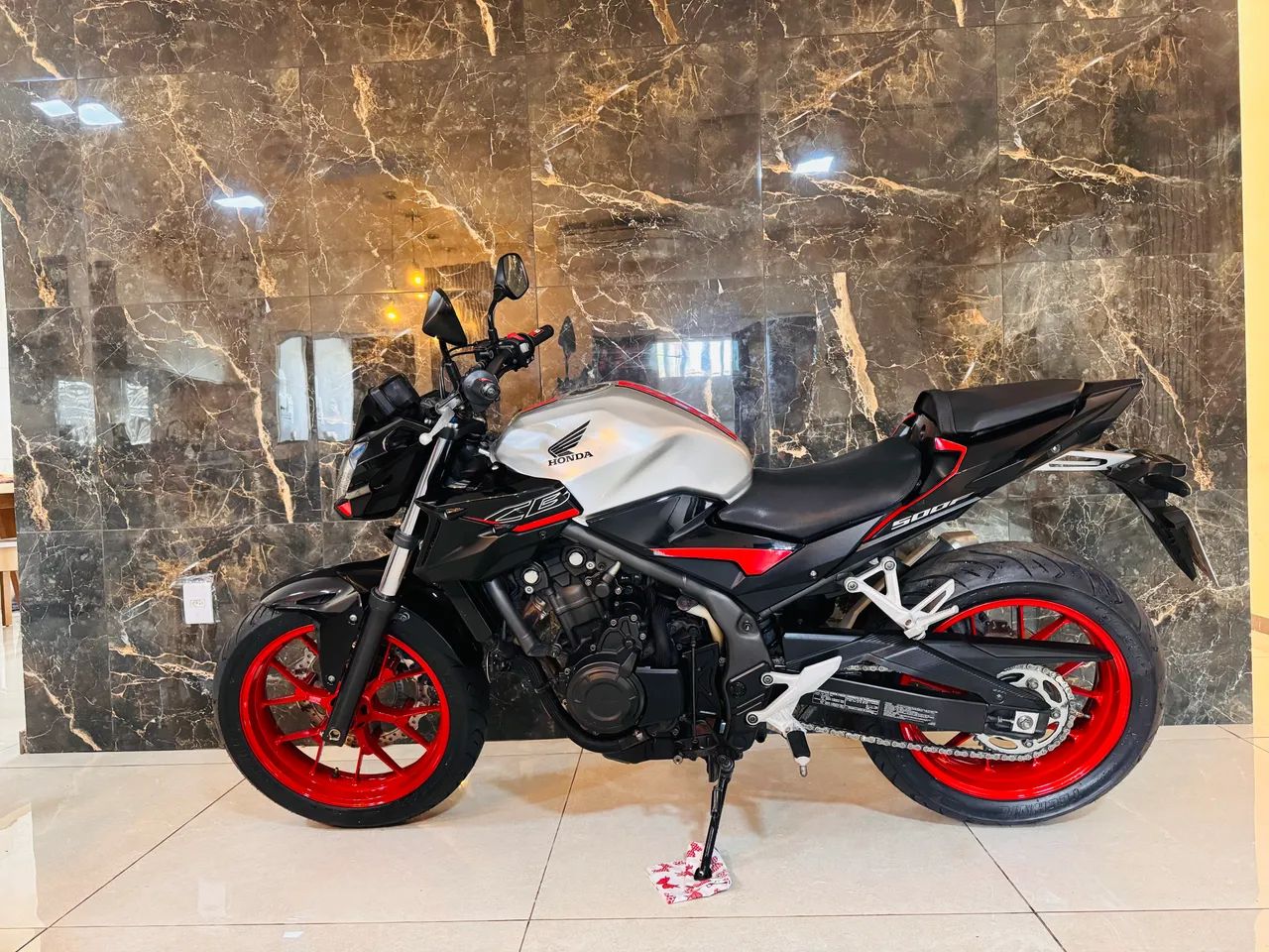 CB 500F 2020 - Foto 2