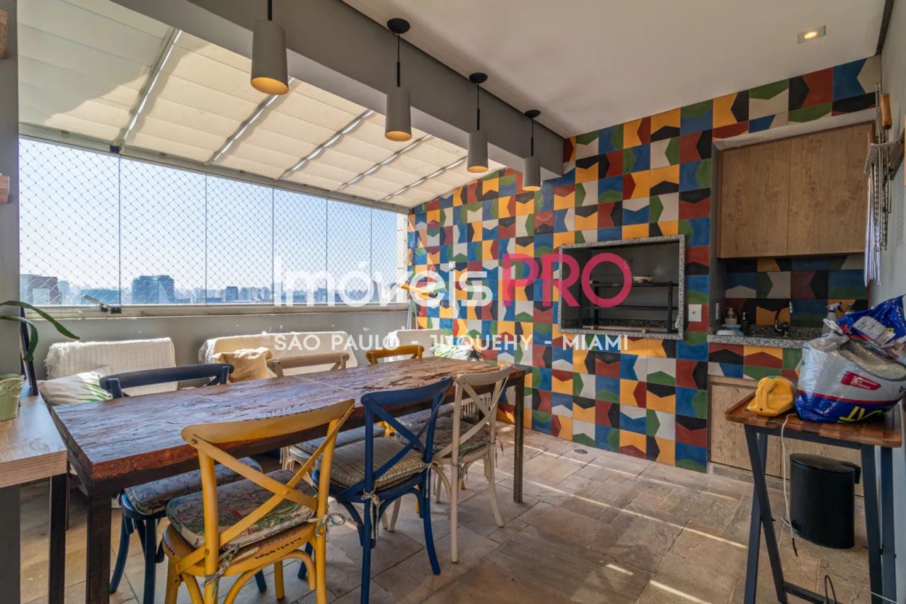 Apartamento Duplex à venda com 270m², 3 suítes e 3 vagas - Foto 3