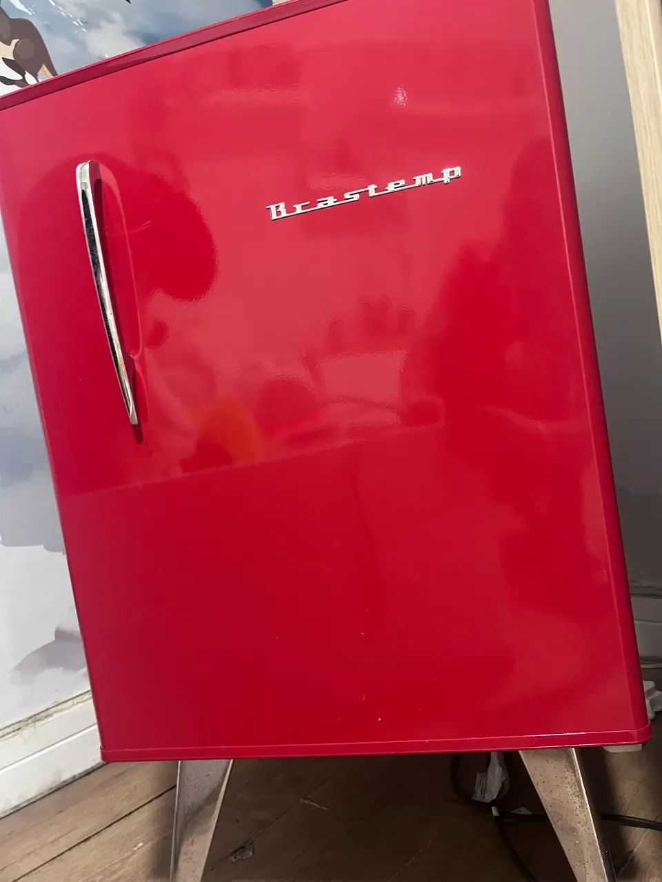 Frigobar Brastemp retrô 