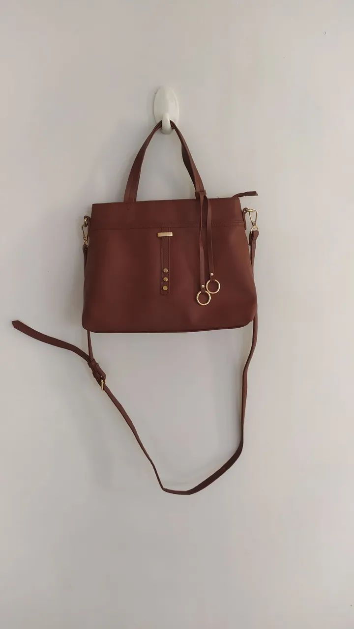 Bolsa marrom média com alça ajustável  sem marca  - Foto 3