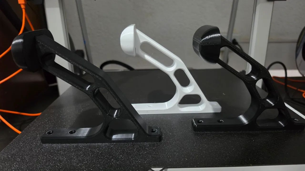 Suporte de parede para capacetes - Foto 3