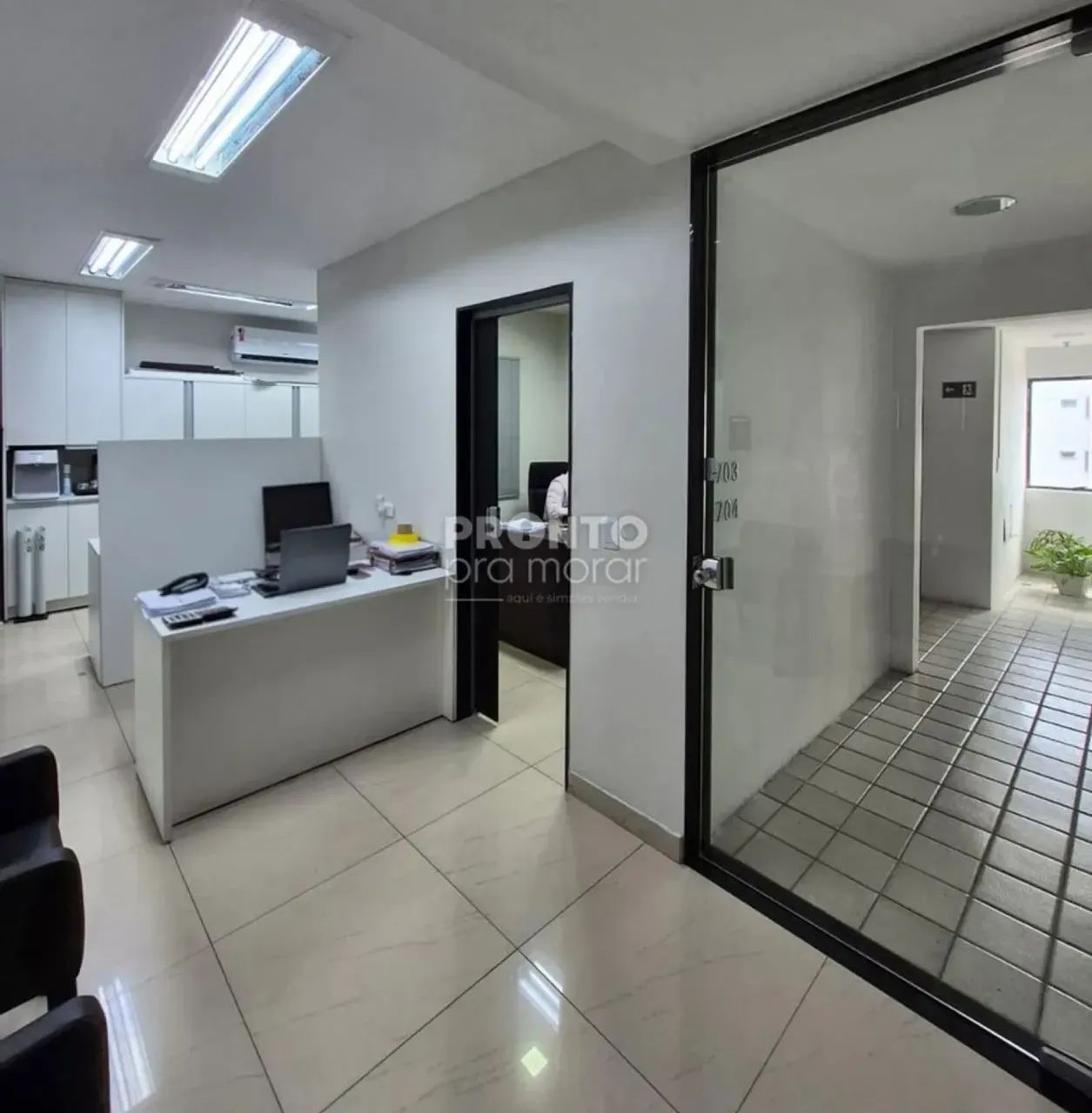 Sala comercial na Ilha do Leite com 75,60m².