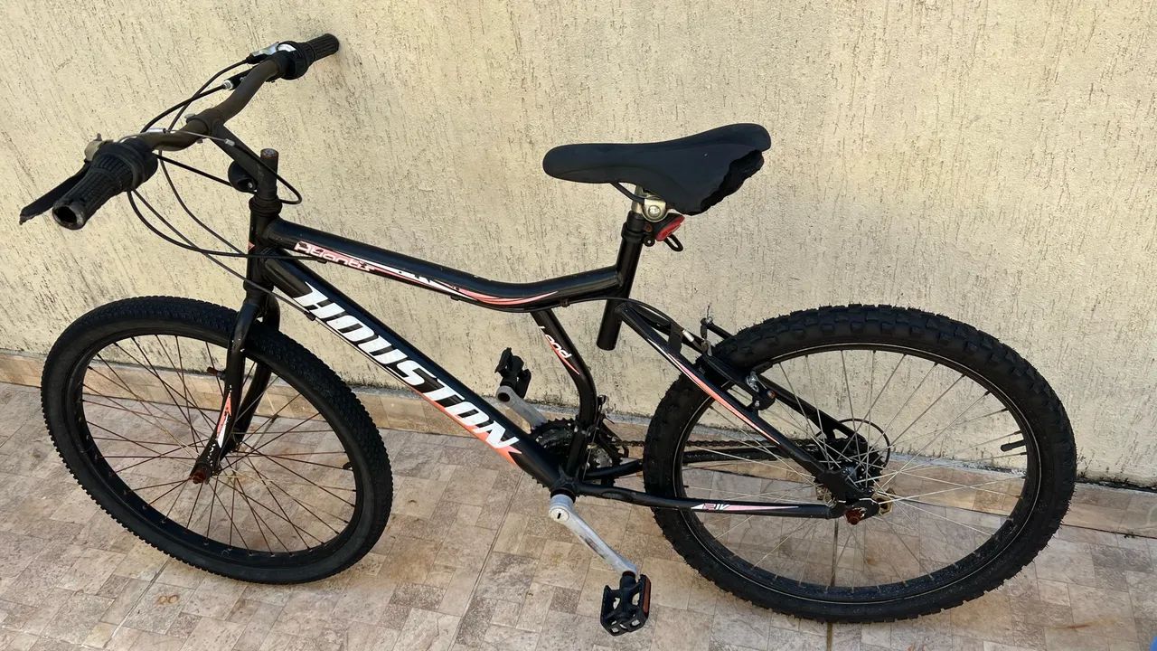 Vendo bicicleta 250 reais 