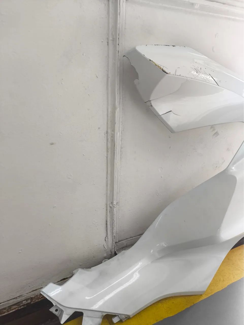 Tampa dianteira direita de Honda PCX 2024 PARA REPARO!! - Foto 4