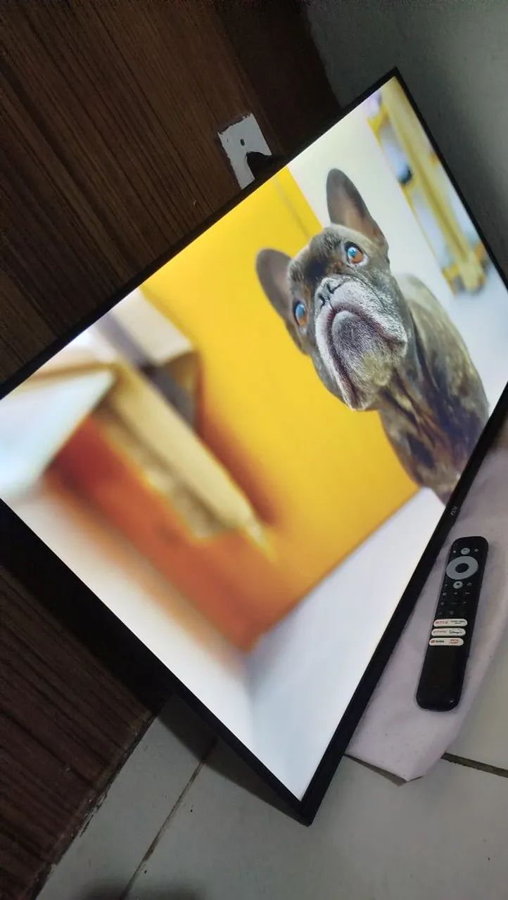 VENDO TV 43 SMART TOP, COM COMANDO DE VOZFUNCIONA PERFEITAMENTE, TV CONSERVADA,!!! - Foto 3