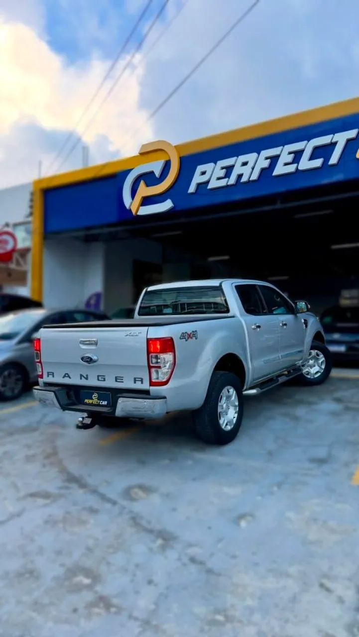 Ford Ranger XLT 2.5 16V 4X2 CD Flex 2017 - Foto 4