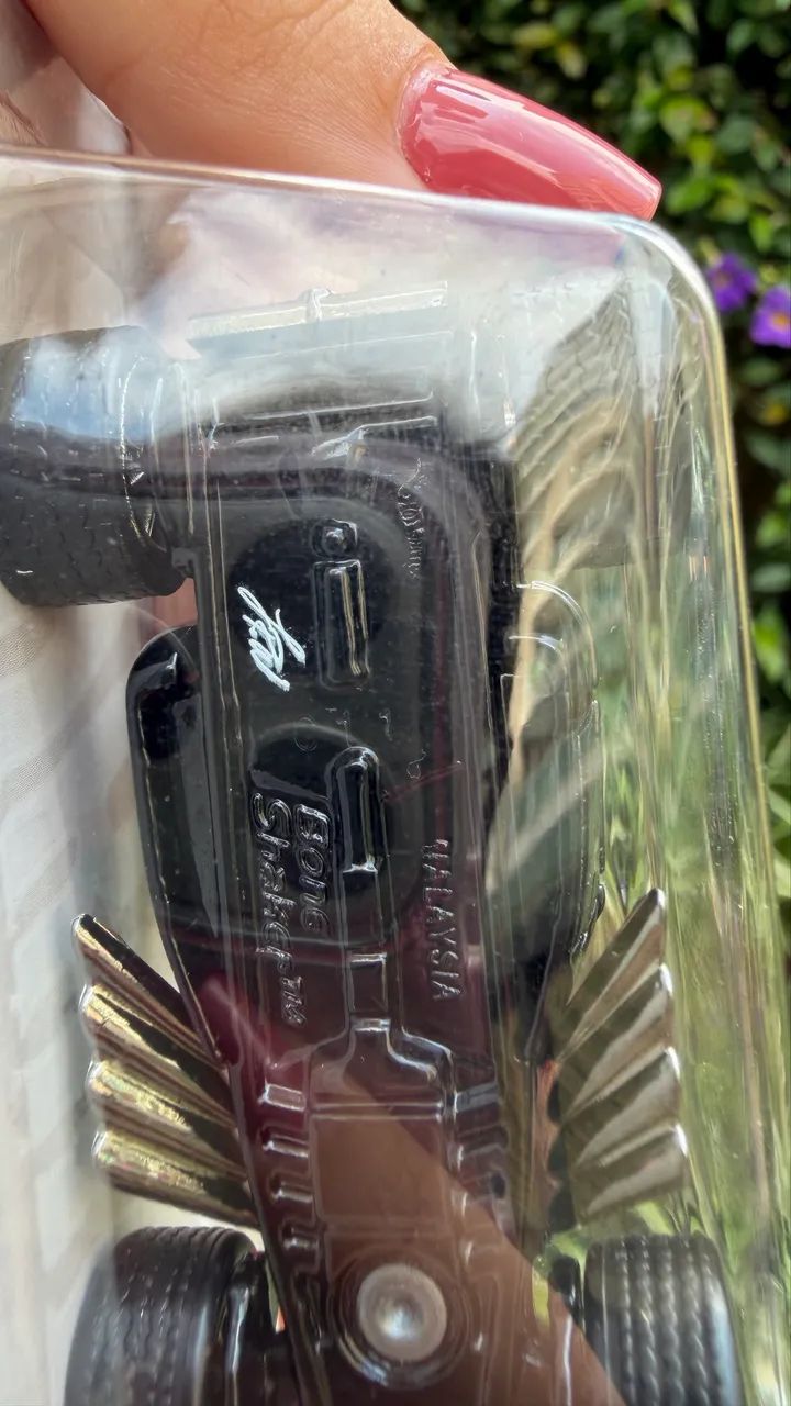 Hot Wheels Bone Shaker Exclusivo Pack 30 Larrys Garage - Foto 2