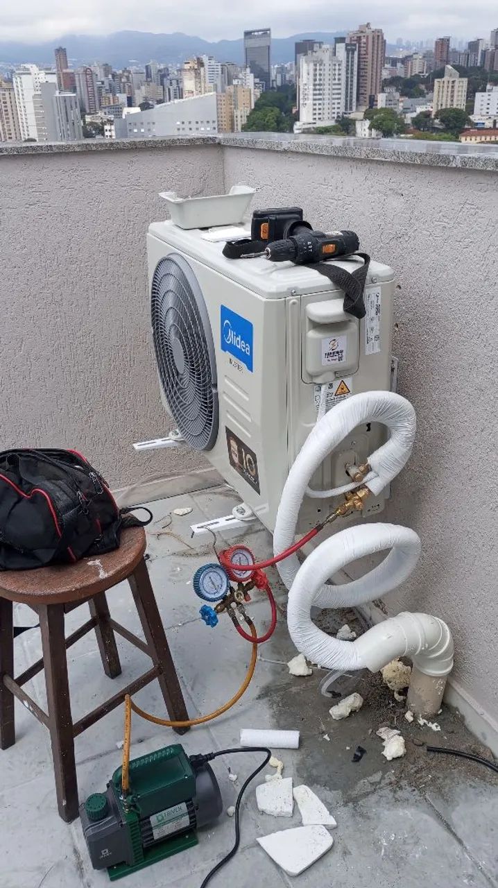 Ar condicionado instalação. Eletricista