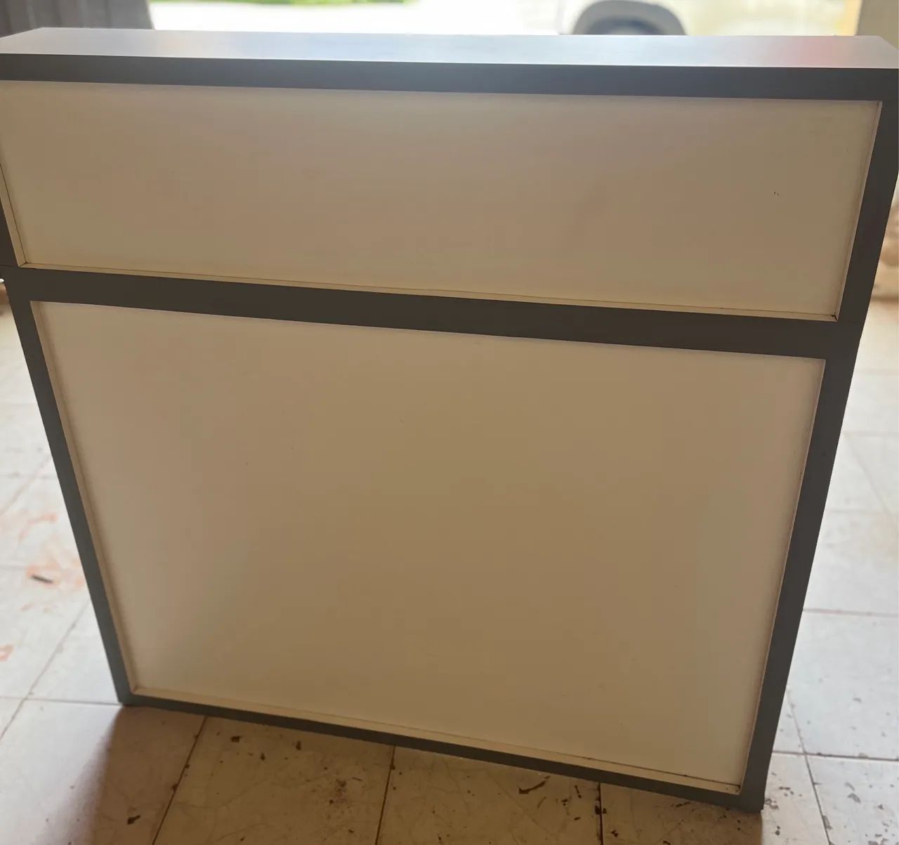 Vendo balcão, manequim,base para máquina e ilha  - Foto 5