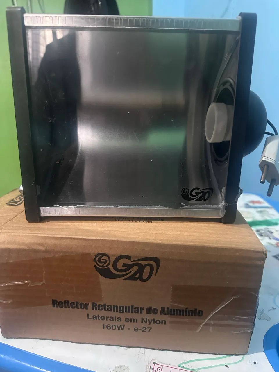 Vendo refletor 
