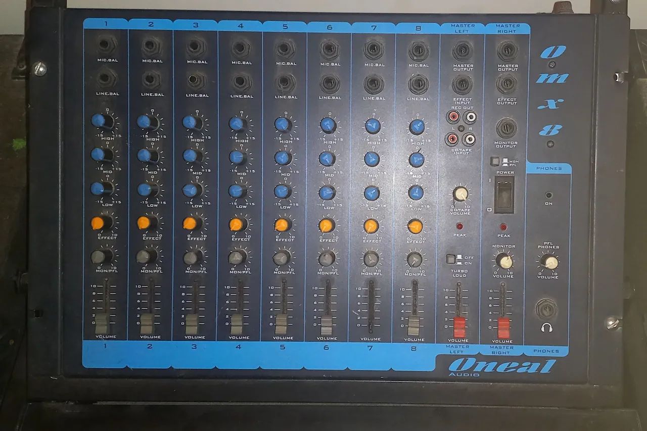 Vendo / Troco Equipamento de Som - Semi Profissional. - Foto 3