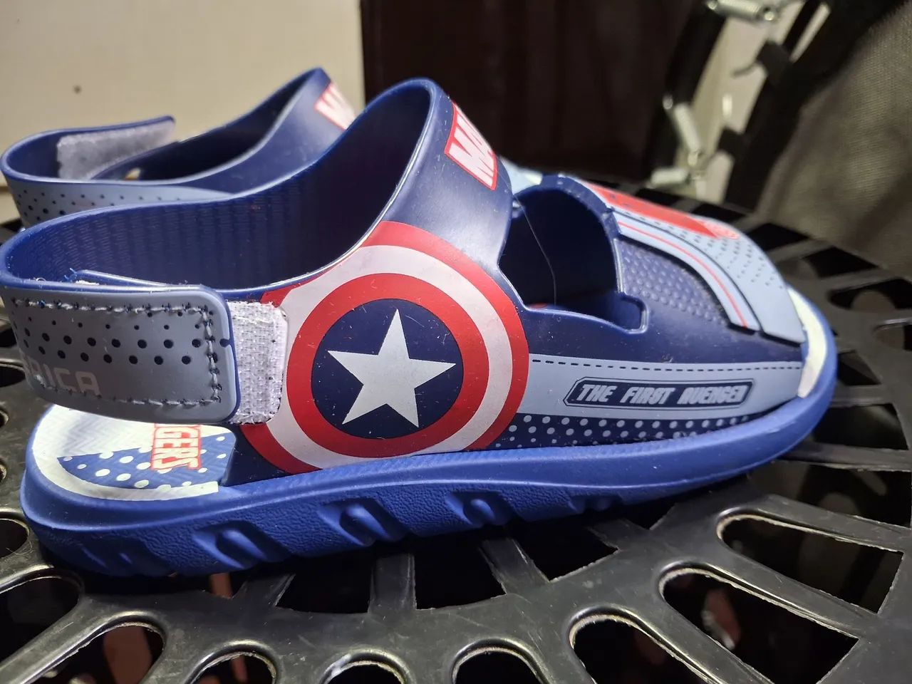 Sandália Marvel Azul