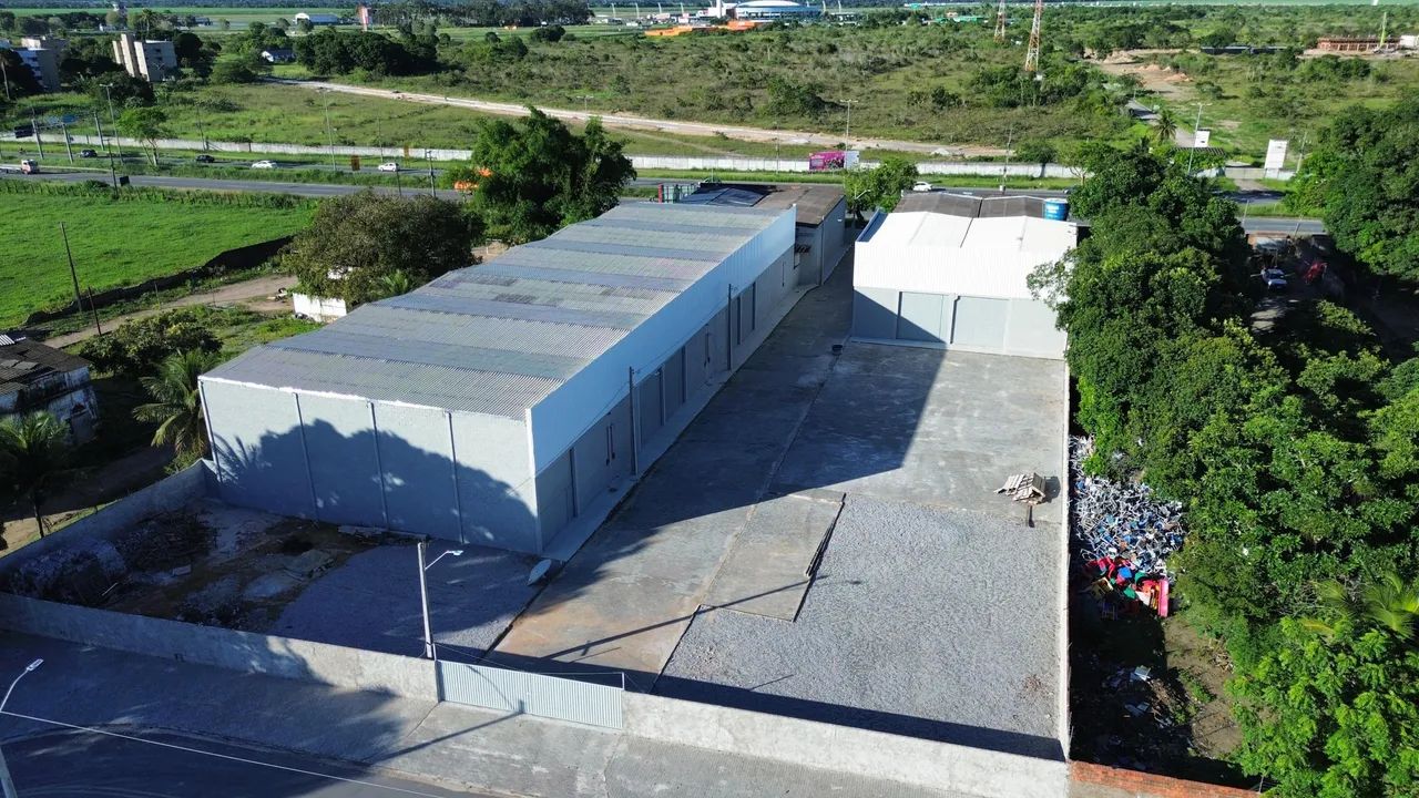 Alugo galpões novos com pátio para manobra 