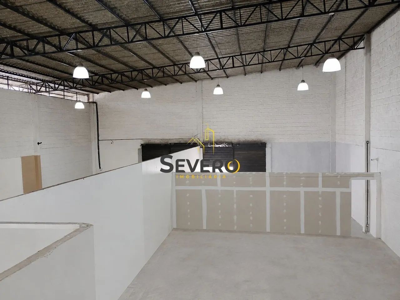 Galpão Logístico 325m²  Rio do Ouro  São Gonçalo.