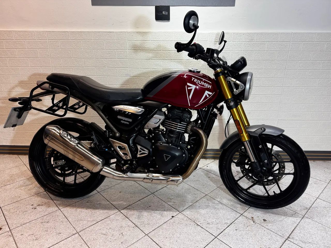 TRIUMPH SPEED 400  - Foto 4