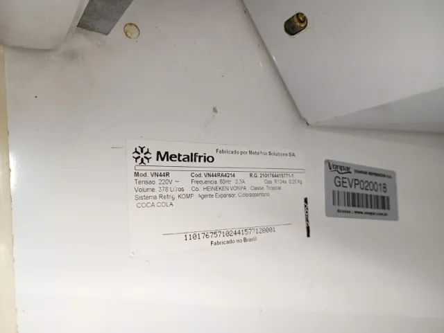 Freezer Expositor Cervejeiro Metalfrio Heineken - Geladeiras e