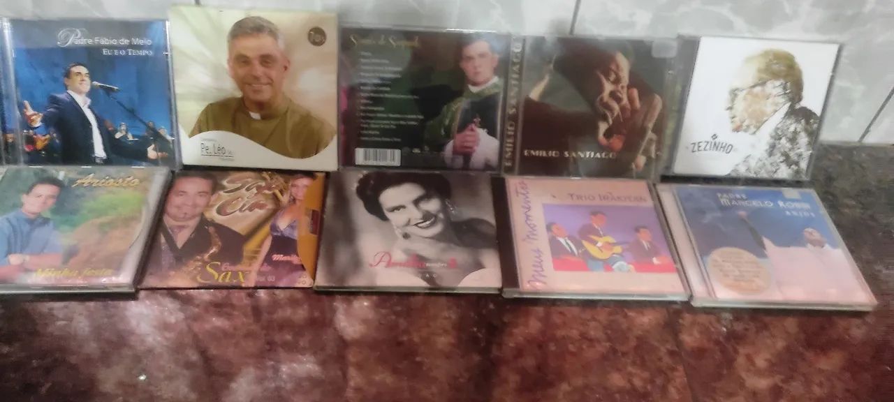 Aparelho DVD/ 70 DVD 50 CDs original  - Foto 4