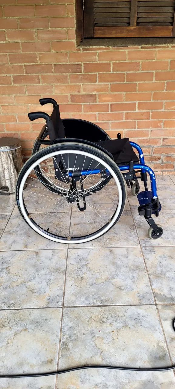 Vendo Cadeira de rodas Ottobock ventus 