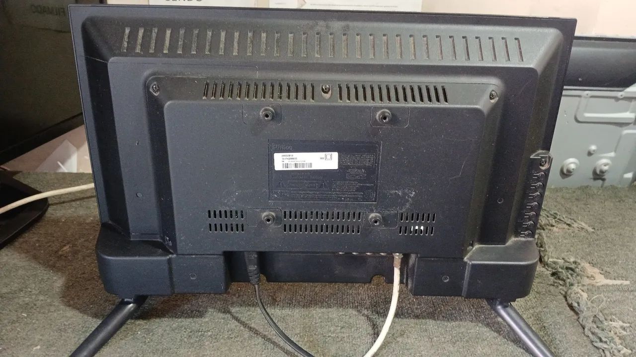 Tv led philco 20polegadas - Foto 3