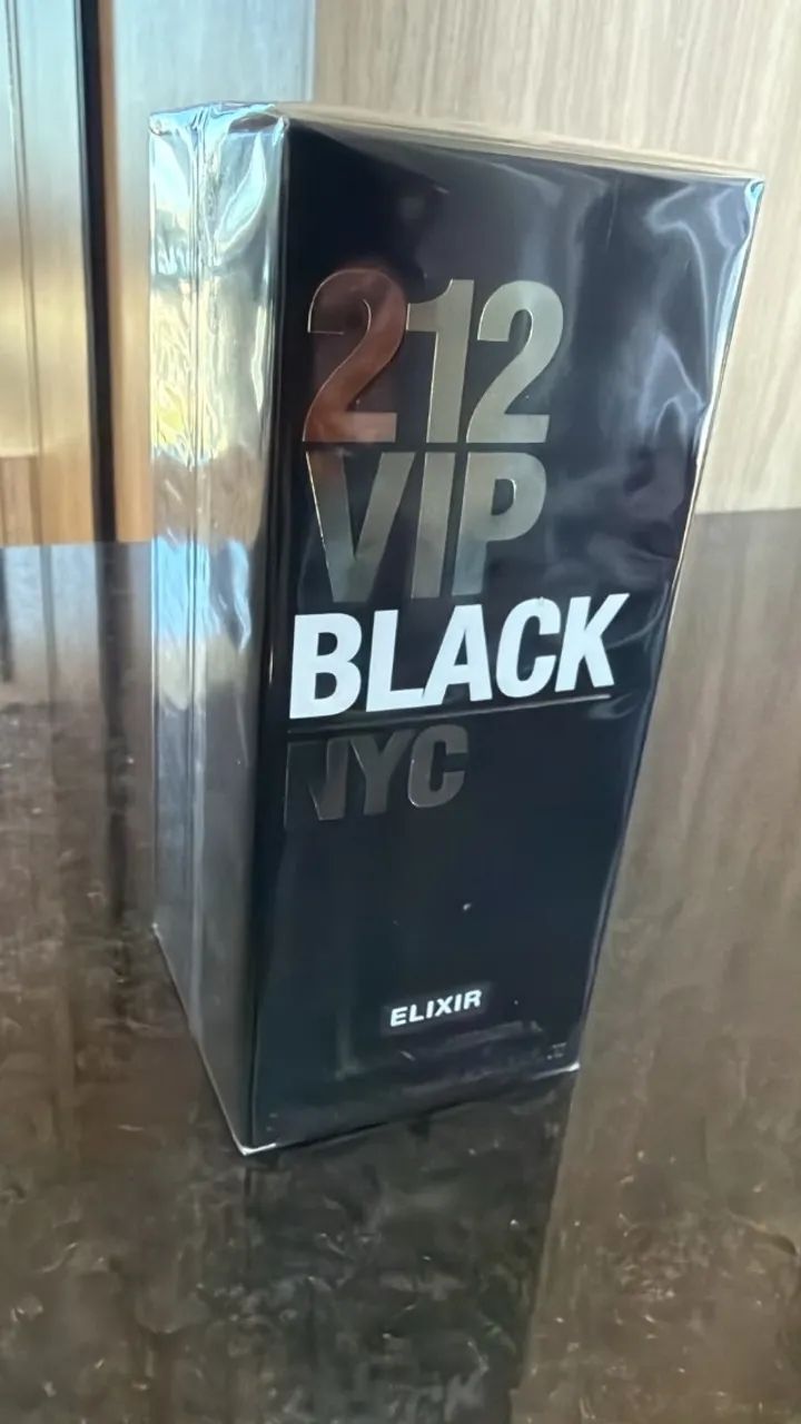 Perfume 212 black elixir 100 ml - Foto 3