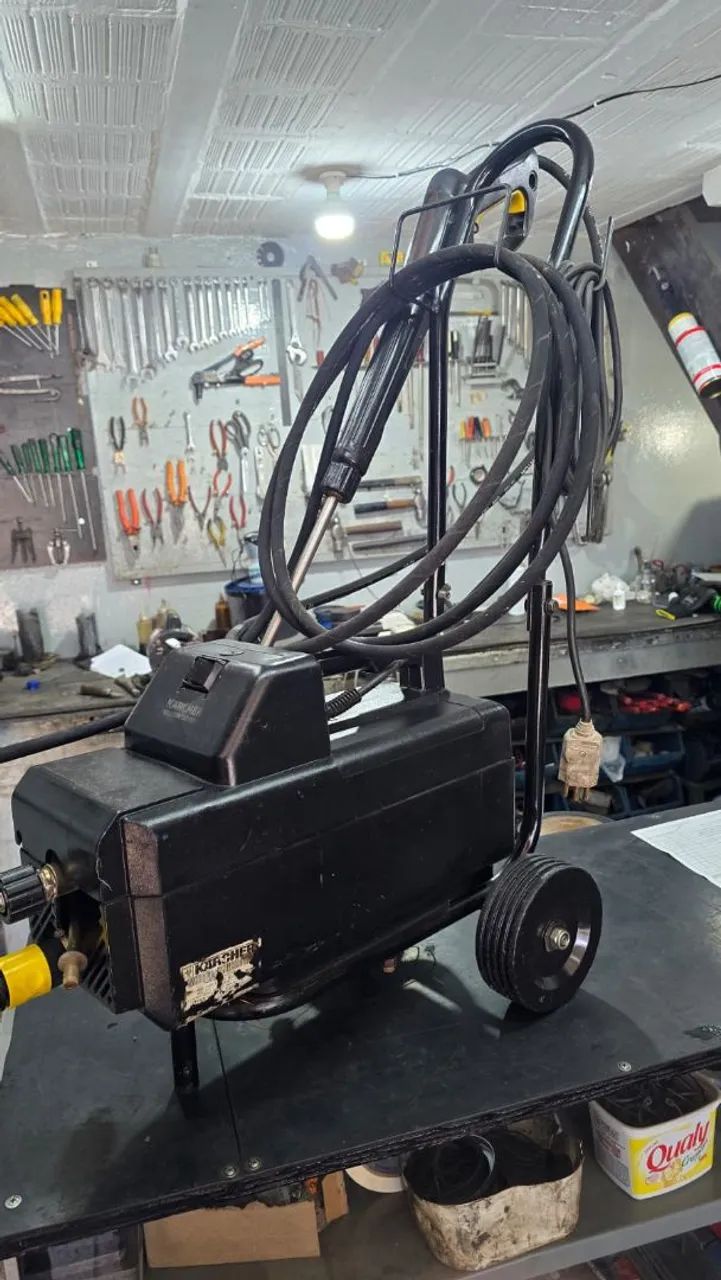 Lavadora alta pressão  HD585 karcher - Foto 3