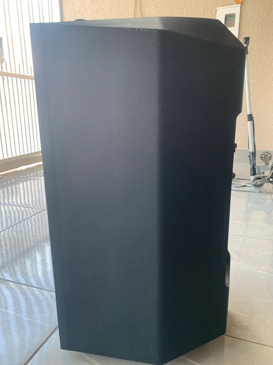 JBL MAX 15 Caixa de som Ativa + Capa + Tripé  - Foto 5