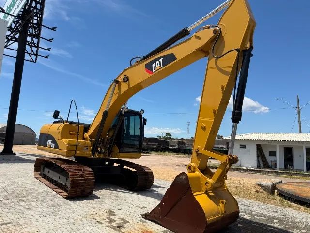 ESCAVADEIRA CAT 320 D - Foto 3