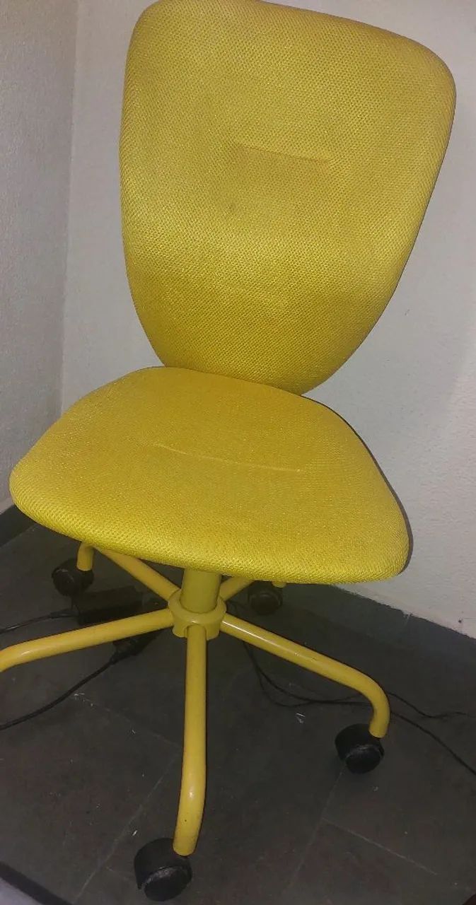 Duas cadeiras escritório  - Foto 3