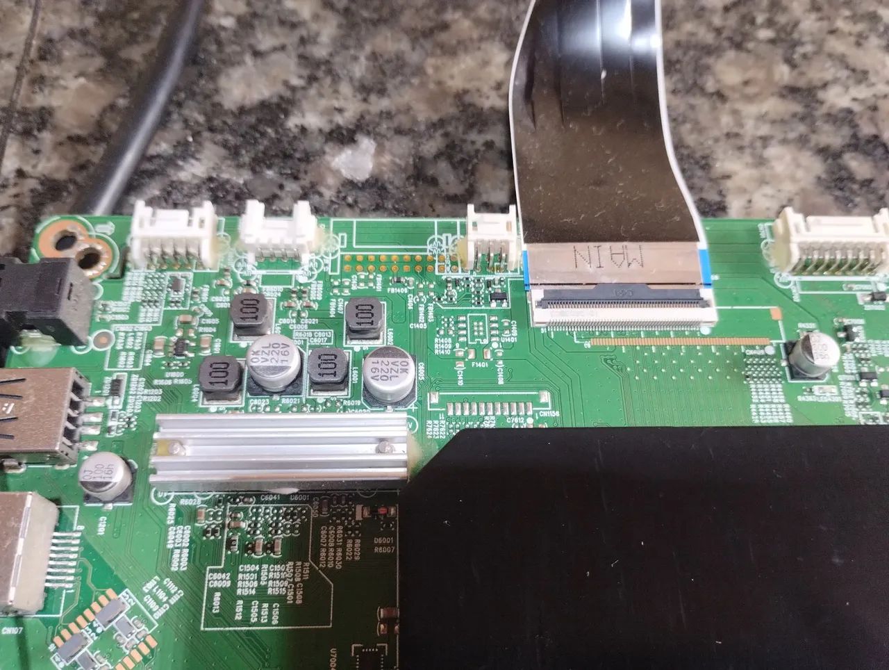 PLACA PRINCIPAL TV PHILIPS 50PUG7625/78 - Foto 5