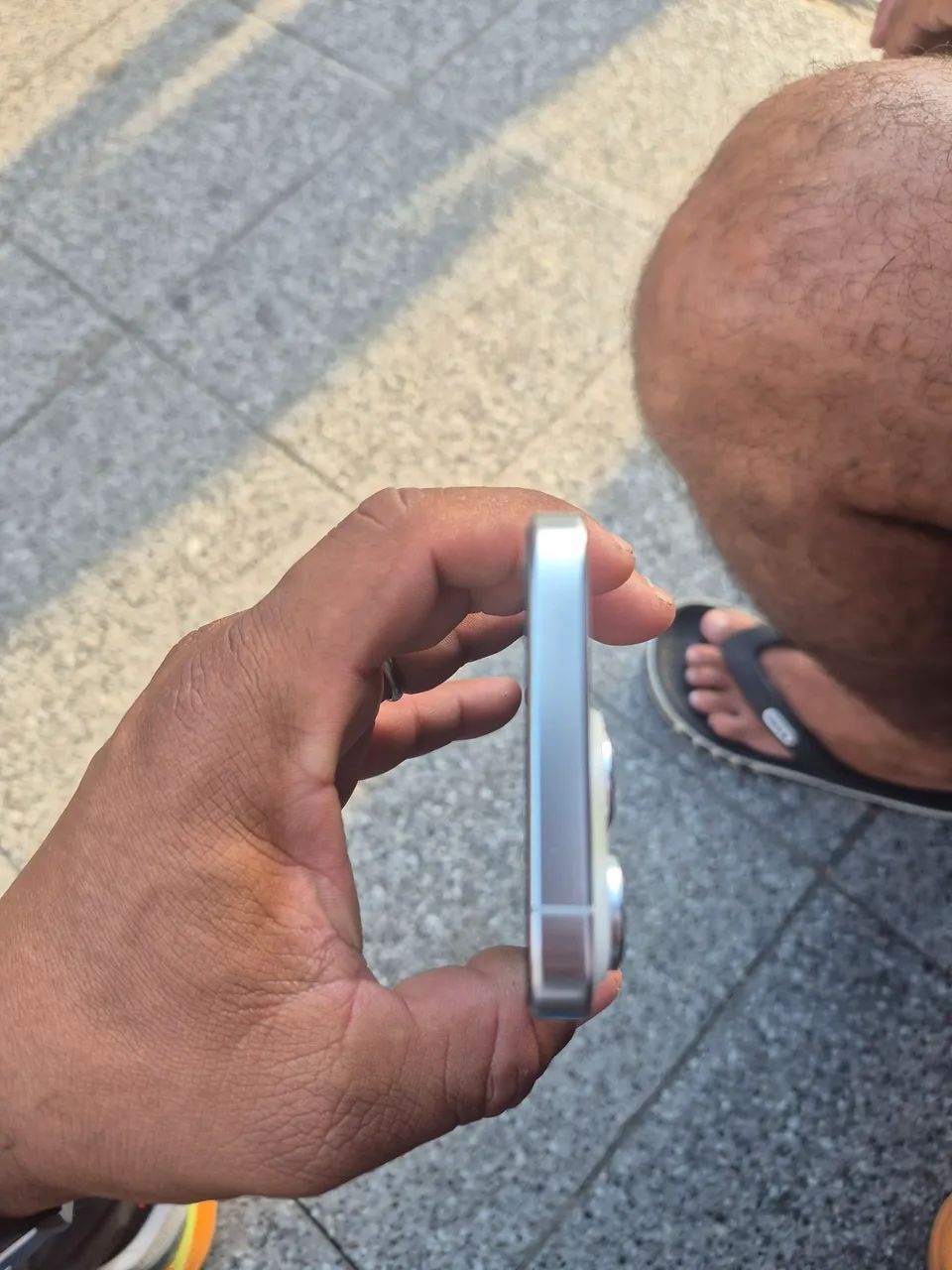 IPhone 16 pro 256gb - Foto 3