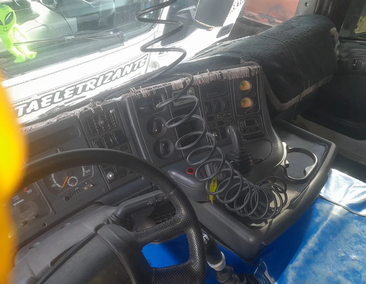 Atenção  Scania 124   2004    400 - Foto 5