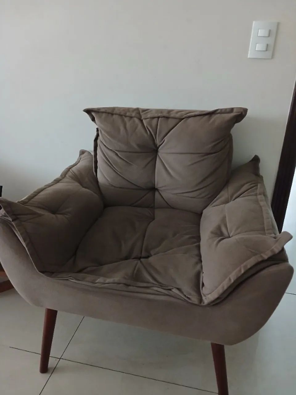 Conjunto de poltronas Opala e mesa - Foto 3