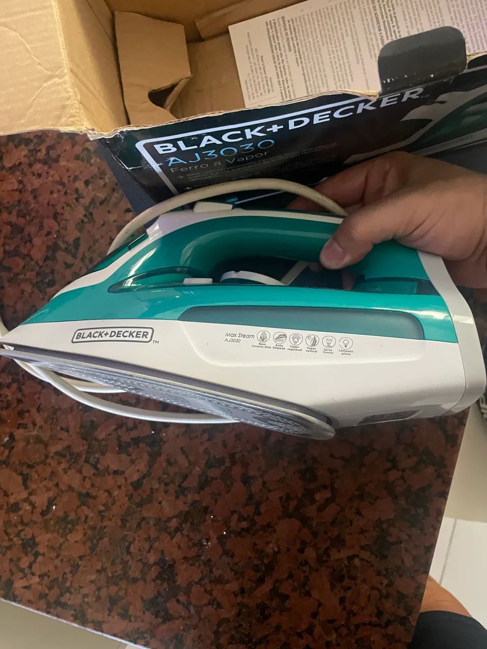 Ferro Black and Decker AJ 3030 - Foto 3