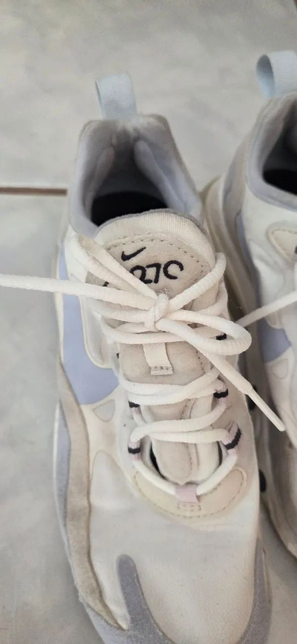 Nike Air Max React 270 - Foto 4