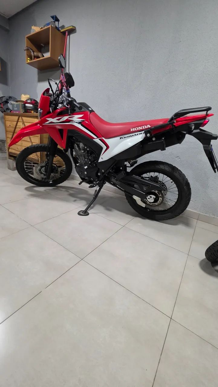 Motocicleta TORNADO XR300L 2025  - Foto 5