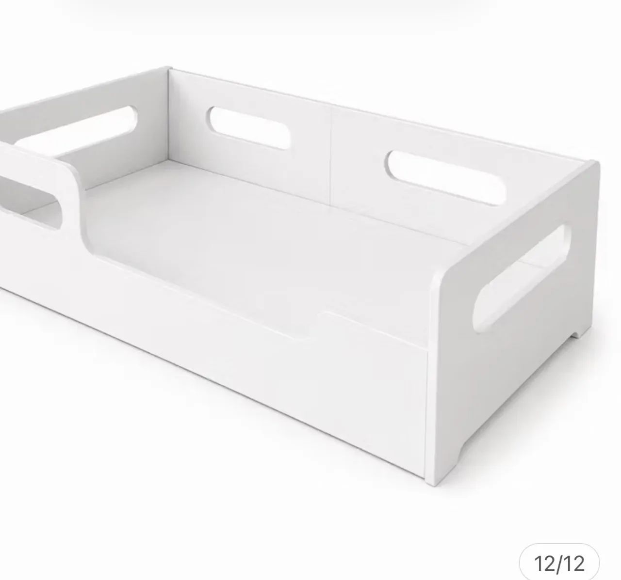 Cama montessoriana infantil 