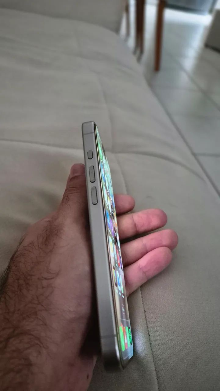Iphone 15 PRO 128GB - Foto 2