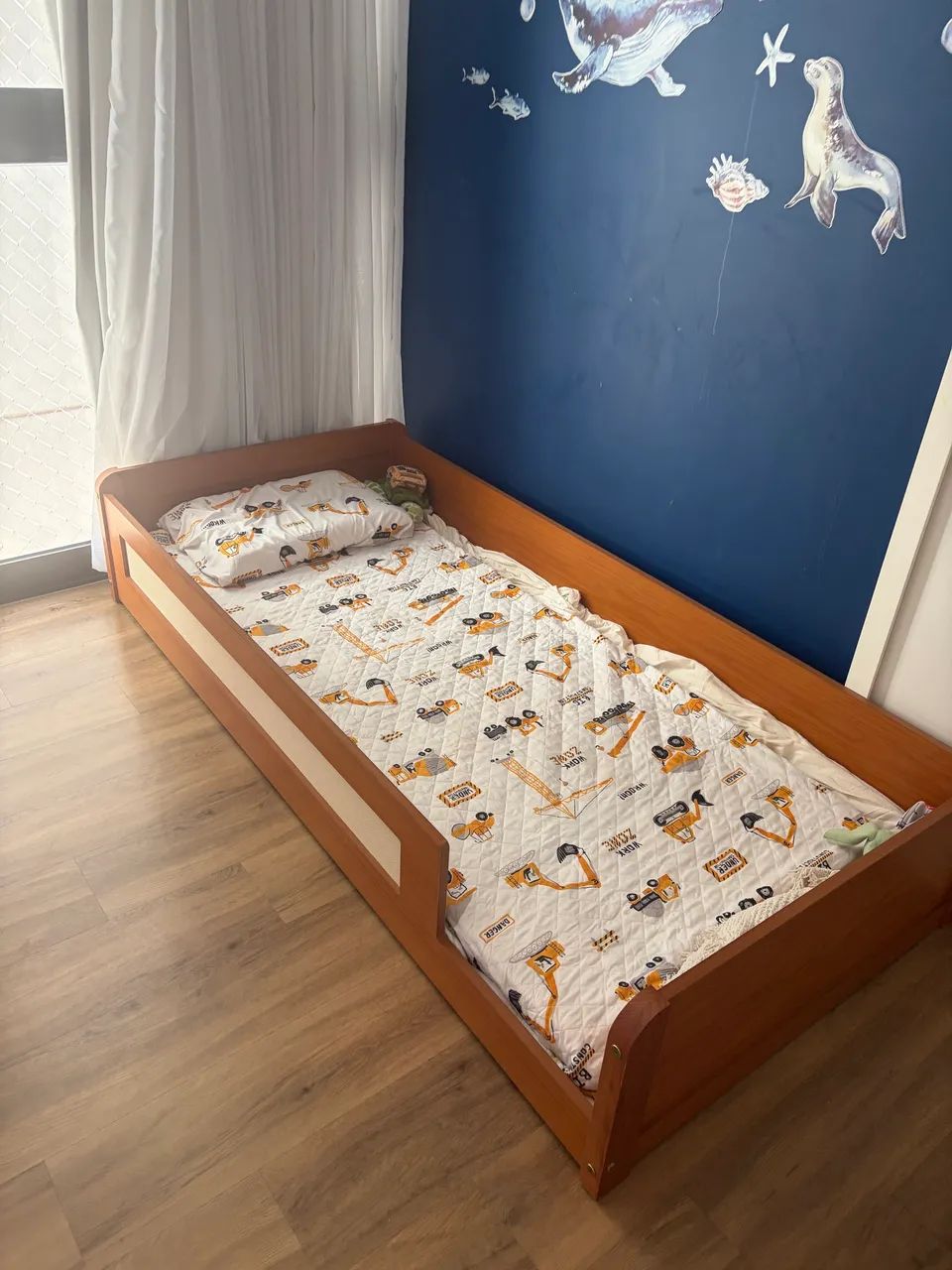 Cama de Madeira e palha indiana Dolce Spazio