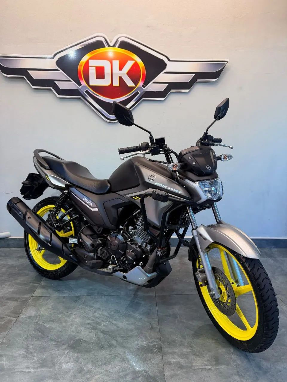 YAMAHA YBR150 FACTOR DX 2025 PRATA  - Foto 2
