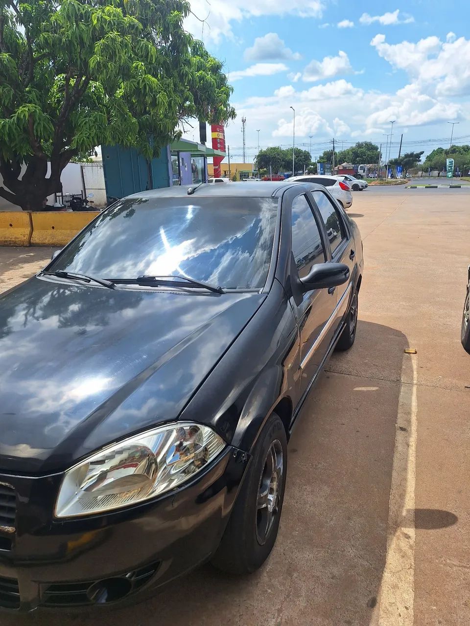 Fiat Siena EL 1.0 MPI Fire Flex 8V 4P 2010 - Foto 5