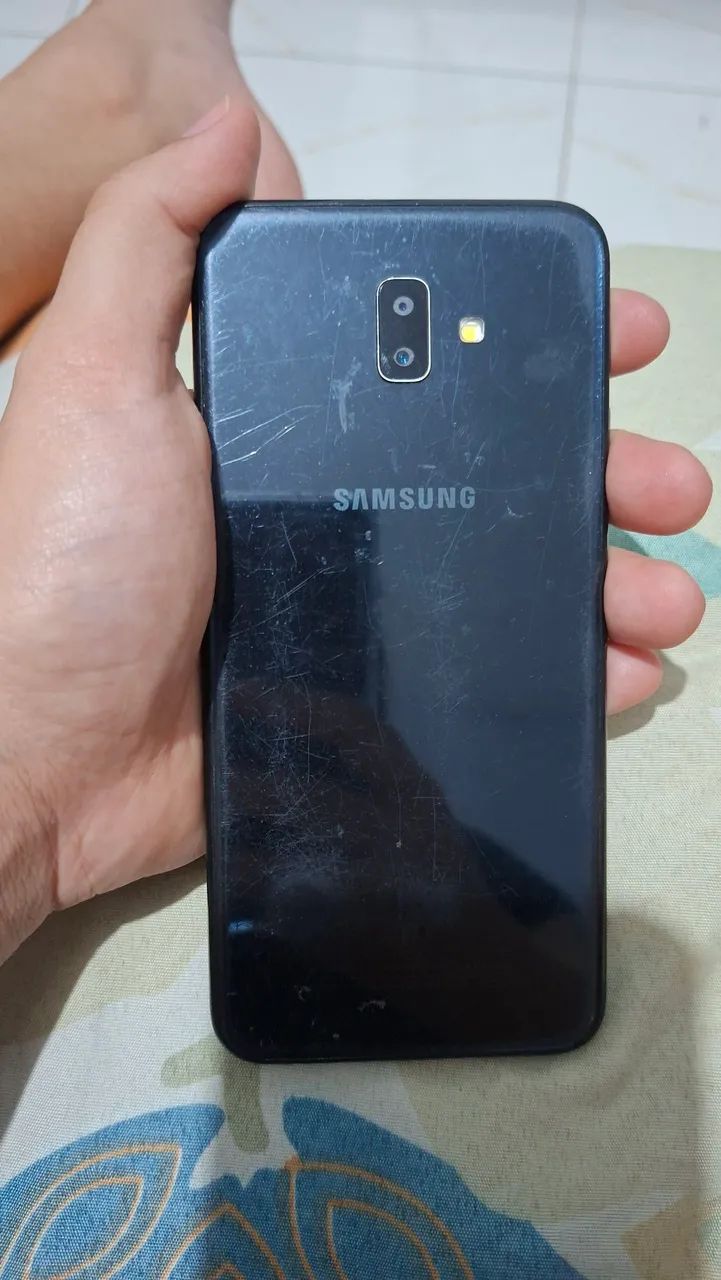 J6 Samsung  - Foto 3
