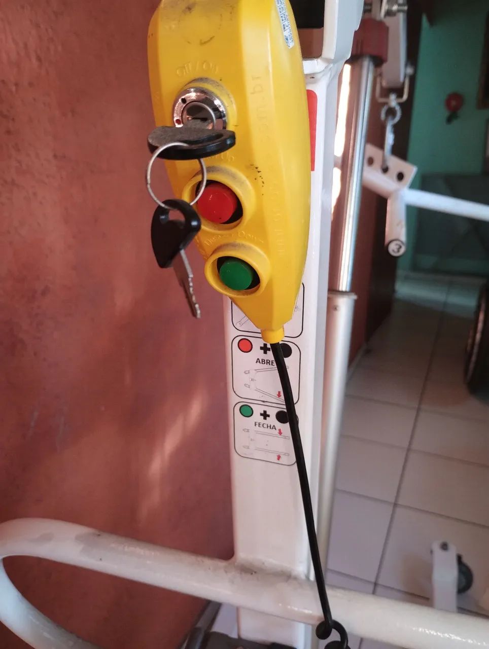 vendo guincho de transferência pra acamado  - Foto 2