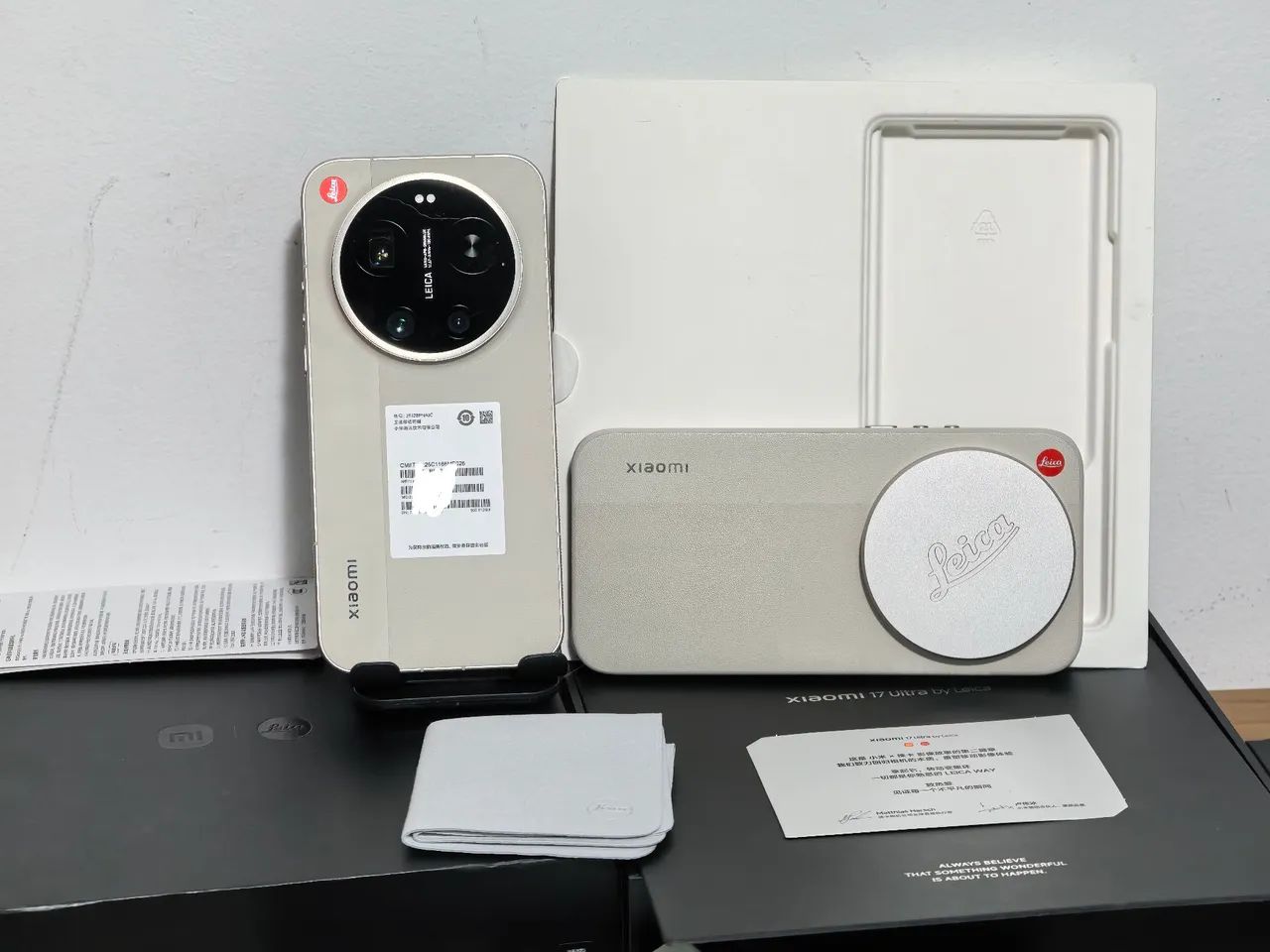 Xiaomi 17 ultra by leica GLOBAL ROM
