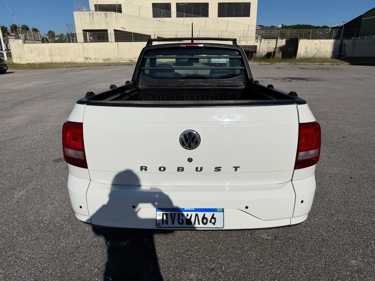 Volkswagen Saveiro Robust 1.6 Total Flex 8V 2023 - Foto 4
