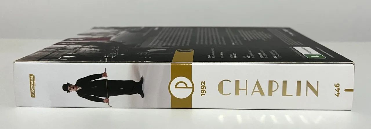Blu-ray Chaplin (Obras Primas do Cinema) - Com Robert Downey Jr. - Foto 3