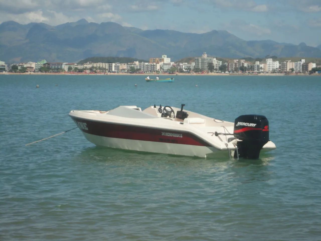 Lancha Tecnoboats 16 pes