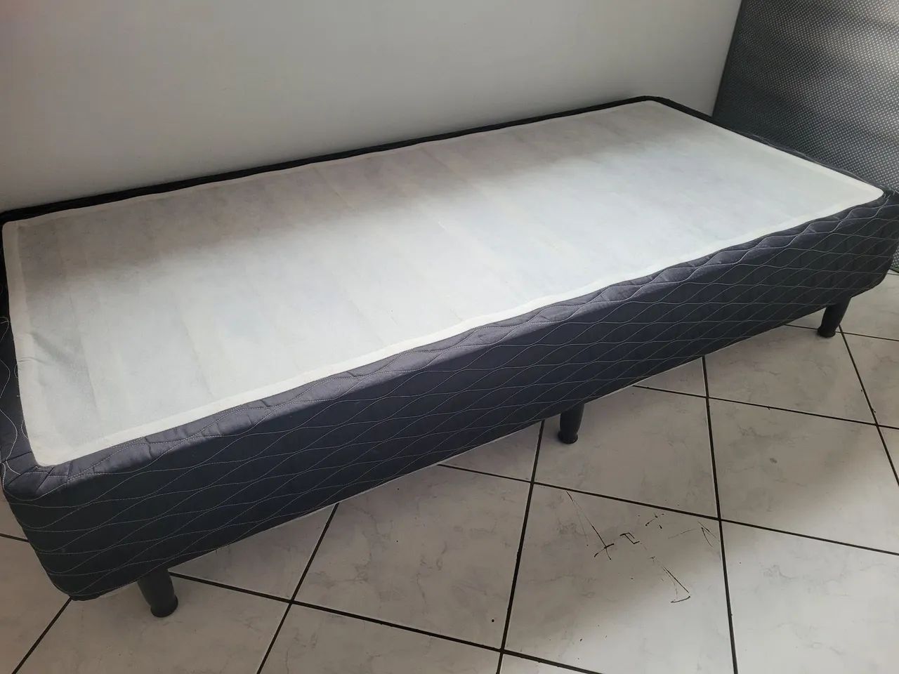 Cama box de solteiro - Semi Nova  - Foto 3