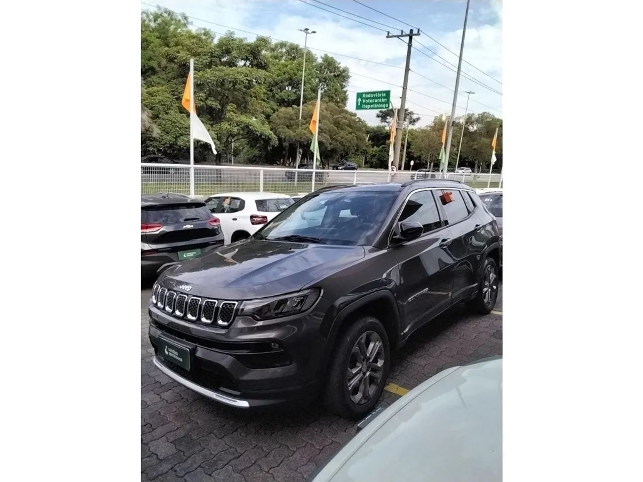 Jeep Compass LONG. T270 1.3 TB 4x2 Flex Aut., foto 3 de 15