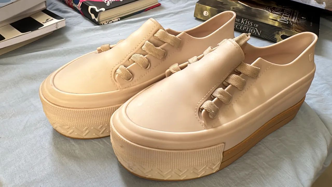 Tênis Melissa plataforma TAM. 37